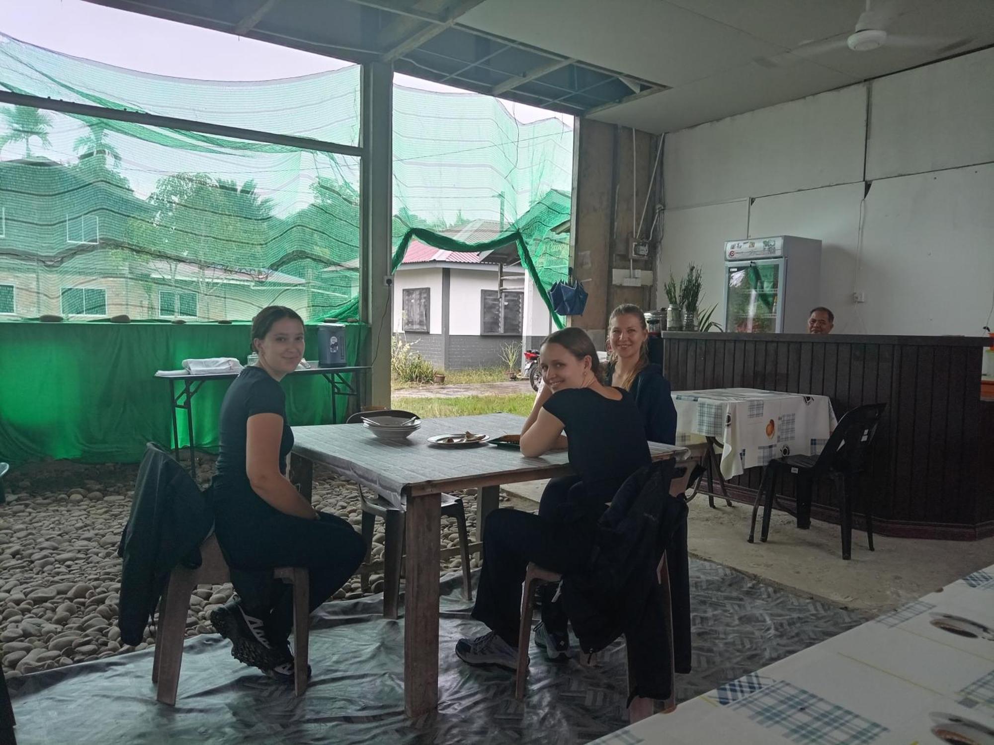 Mulu D Cave Homestay Luaran gambar