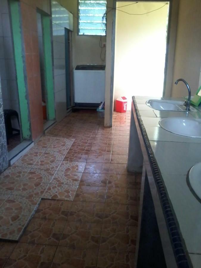 Mulu D Cave Homestay Luaran gambar