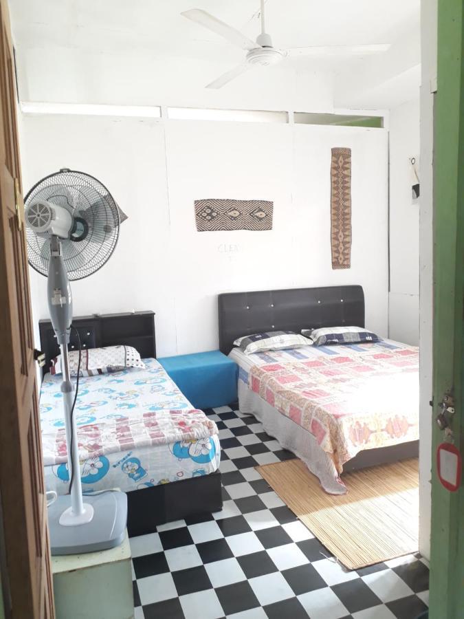 Mulu D Cave Homestay Luaran gambar